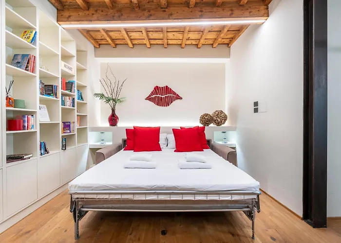 Oltrarno Deluxe, * Firenze