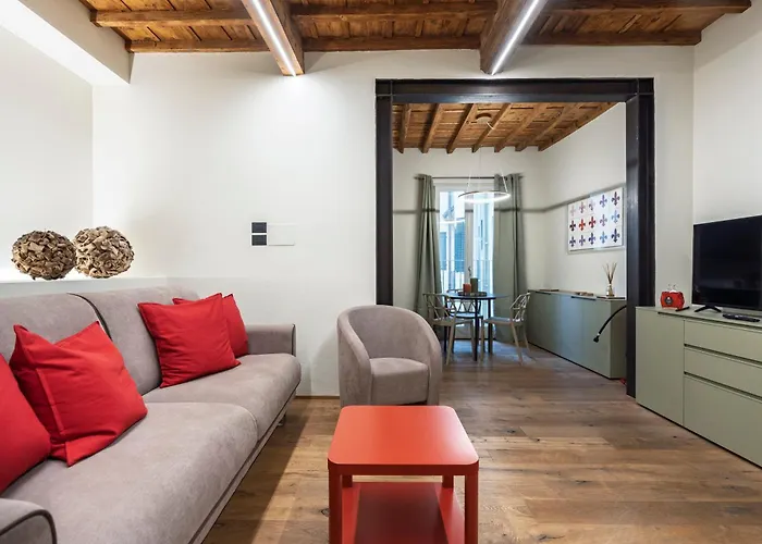 Oltrarno Deluxe,